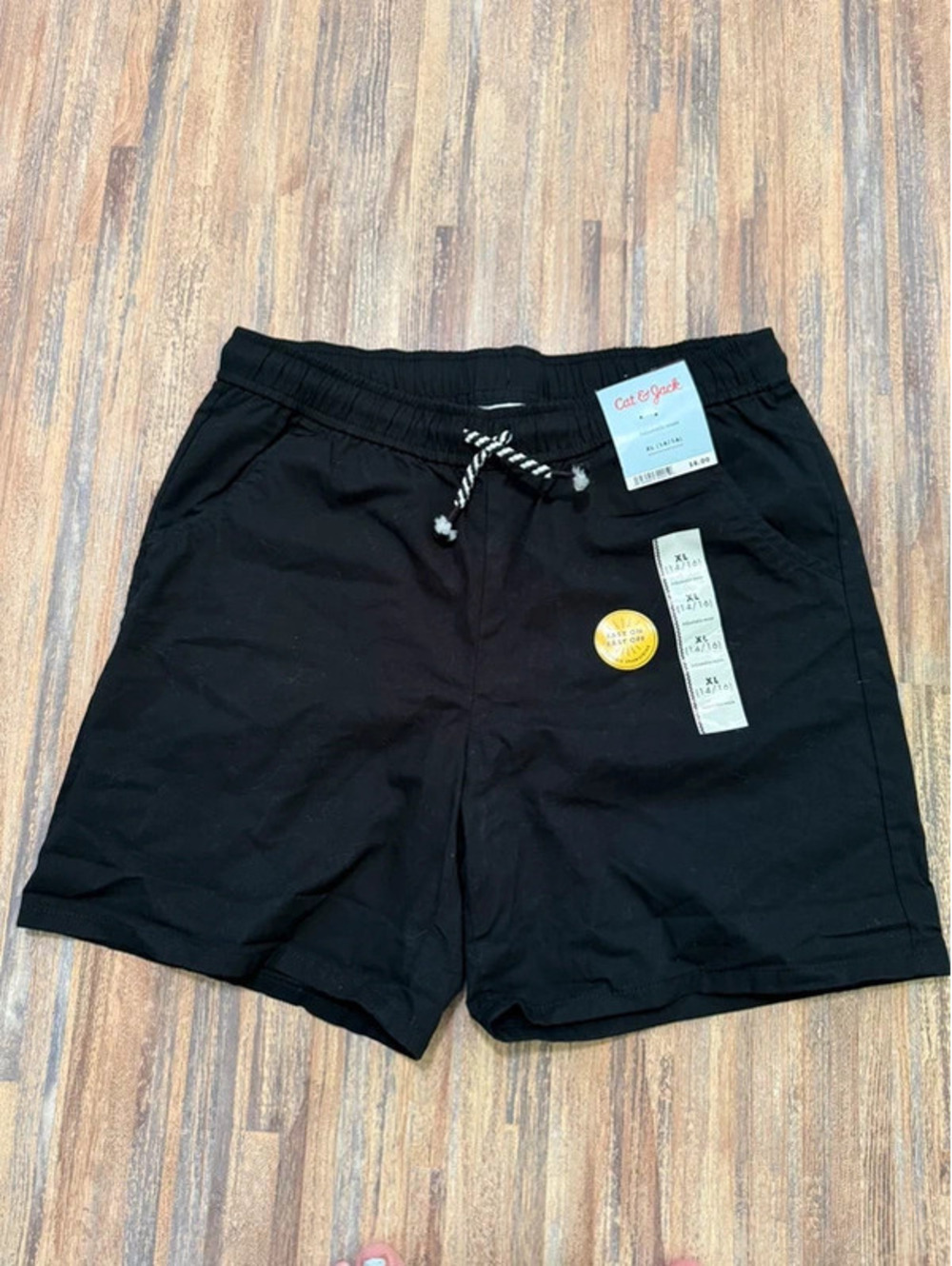 Cat and jack shorts yourth XL new